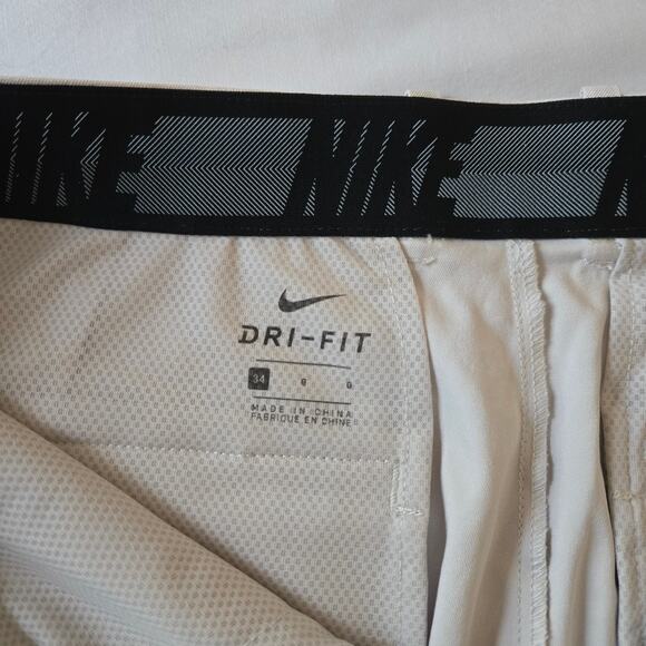 Nike Performance Shorts - Men's 34 - Light Beige/Tan - 11" Inseam - Stretch - Picture 5 of 5